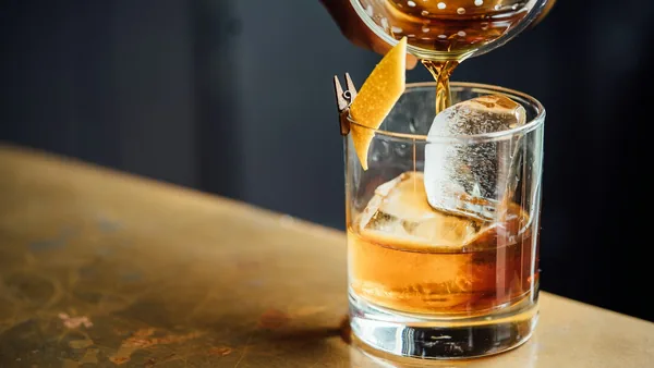 Restaurant și bar nocturn Centrul Vechi București